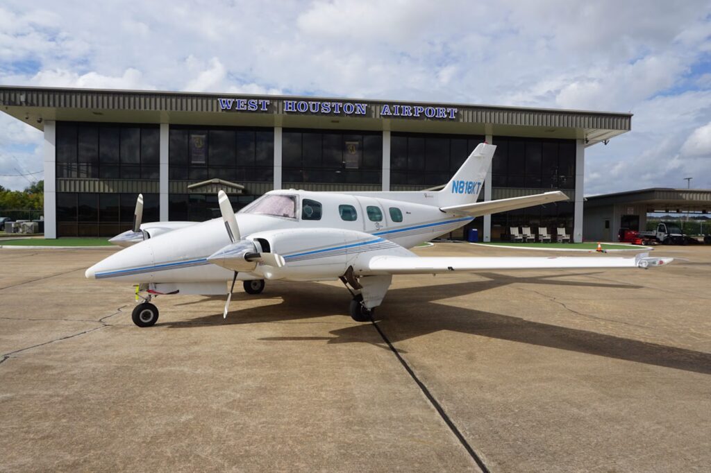 1979 Beechcraft B60 Duke