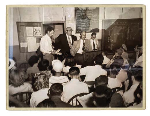 The Greater Cincinnati Airmen Club was basically open to anyone for a $20 yearly membership, and the group sponsored all sorts of activities, including Sunday afternoon cocktail parties. [Credit: Martha Lunken]