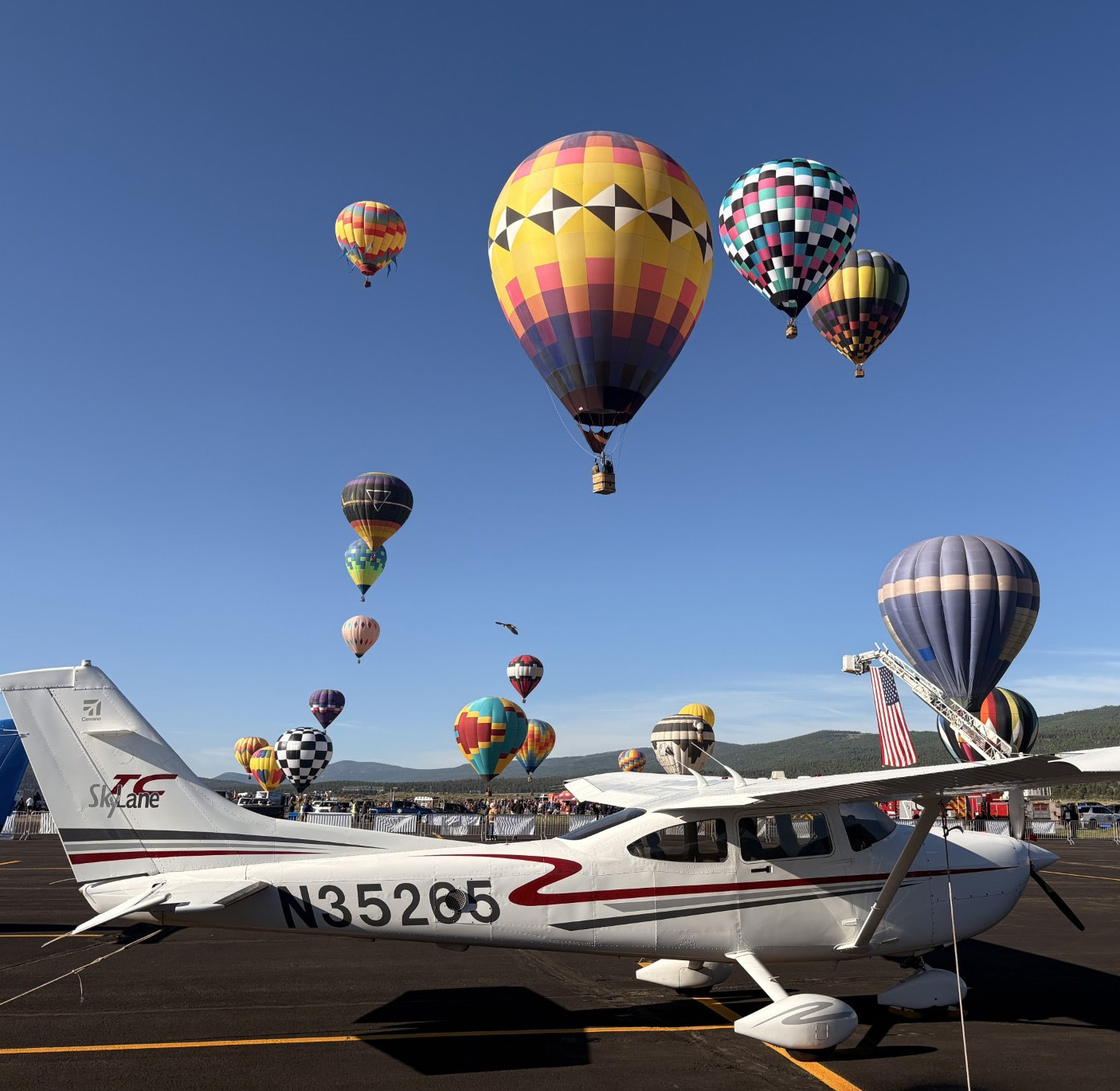 Balloons Over Angel Fire festival [Credit: Jeff Gilmer]