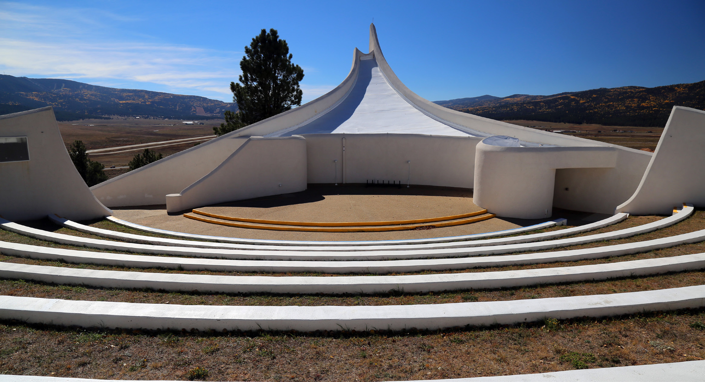 Vietnam Veterans Memorial at Angel Fire [Credit: Adobe Stock]
