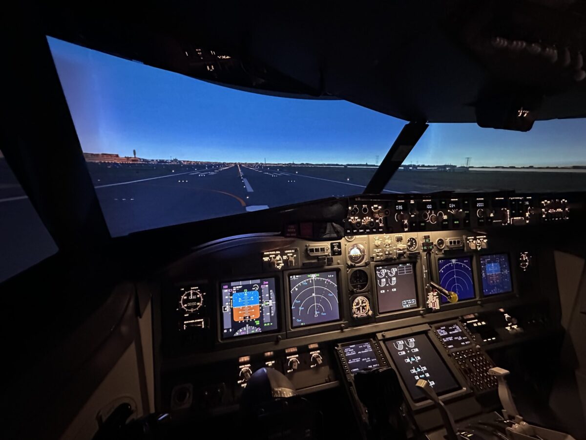 Runway 1 at KDCA in simulator