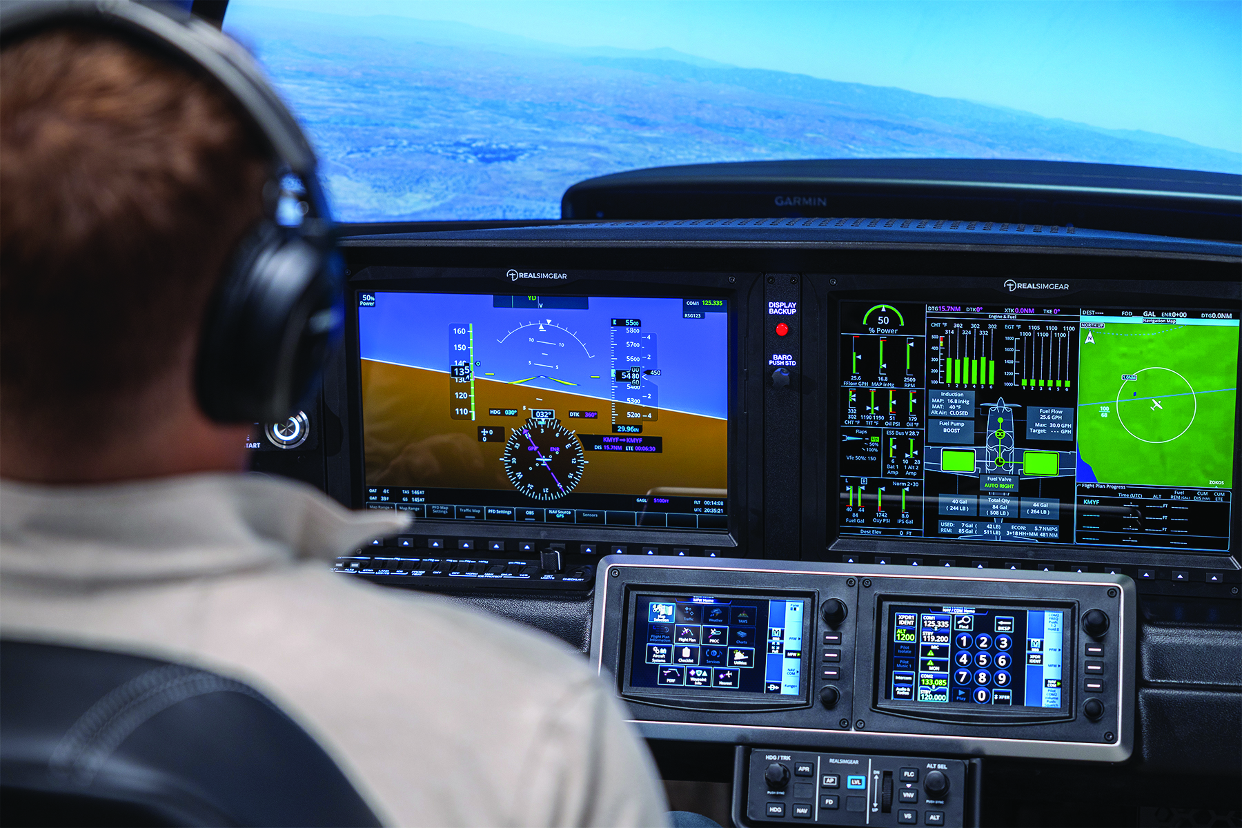 RealSimGear’s replica of the Cirrus Perspective Touch+ system [Credit: RealSimGear]